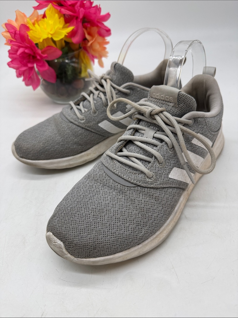 adidas Men’s Gray Knit Athletic Sneakers Size 9